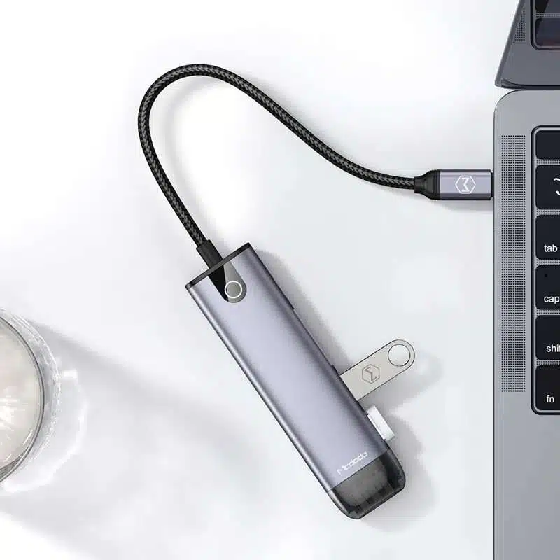 Mcdodo HU-7740 6-in-1 4K 100W USB-C HUB (Grey) - Image 3