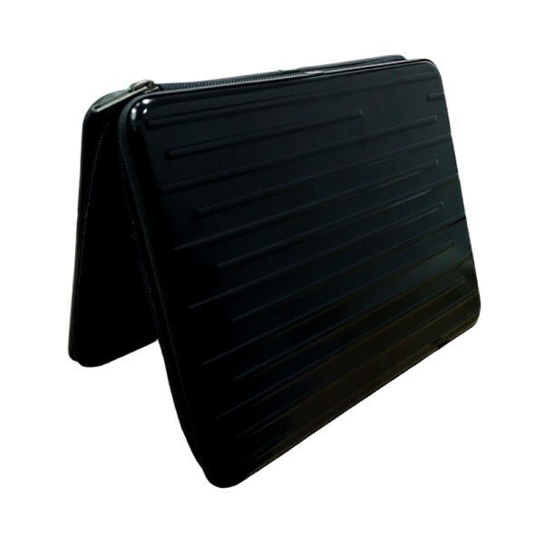 iPad Case 10inch -Black/Ribbed - Image 2