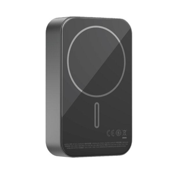 momax IP120D Q.MAG X2 15W 20000mAh Magnetic Wireless Battery Pack 22mm Ultra Compact Black 2