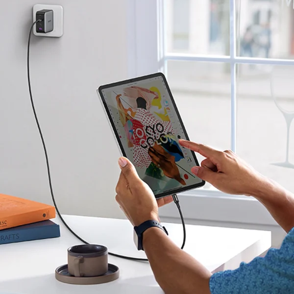 ⁦UGREEN 15275 US557 USB-C to USB-C 100W 480Mbps PD Fast Charging Silicone Braided Cable 1m -Black⁩ - الصورة ⁦3⁩