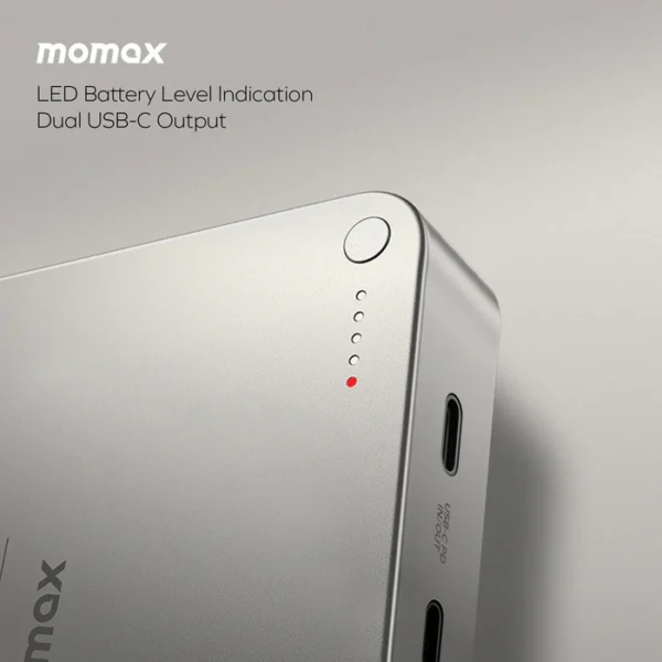 ⁦momax IP133E Q.MAG X2 20000mAh 15W Magnetic Wireless Battery Pack 23.5mm Ultra Compact -Natural Titanium⁩ - الصورة ⁦3⁩