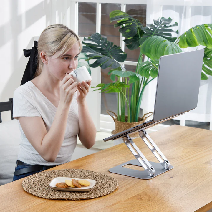 j5create JTS127 Multi-Angle Laptop Stand-SPACE GRAY - Image 7