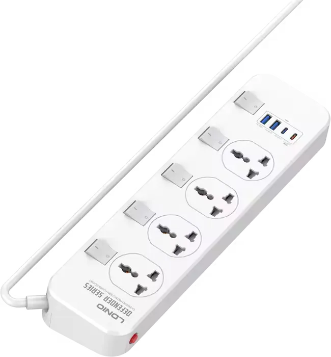 LDNIO SC4408C 2500W Power Strip White with 4 AC sockets, 2 USB-C ports, 2 USB-A ports, individual switches, and 2m heavy-duty power cable